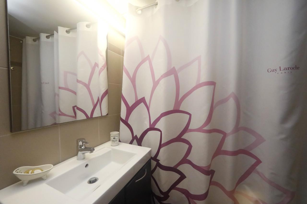 Gazi Boutique Apartment 2 Athens Ngoại thất bức ảnh